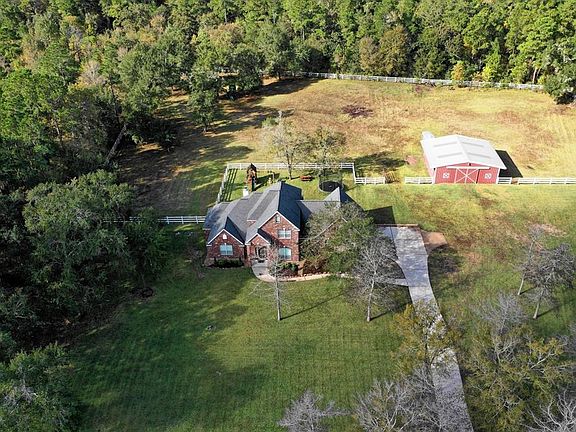 3rd image of 31219 Edgewater Dr