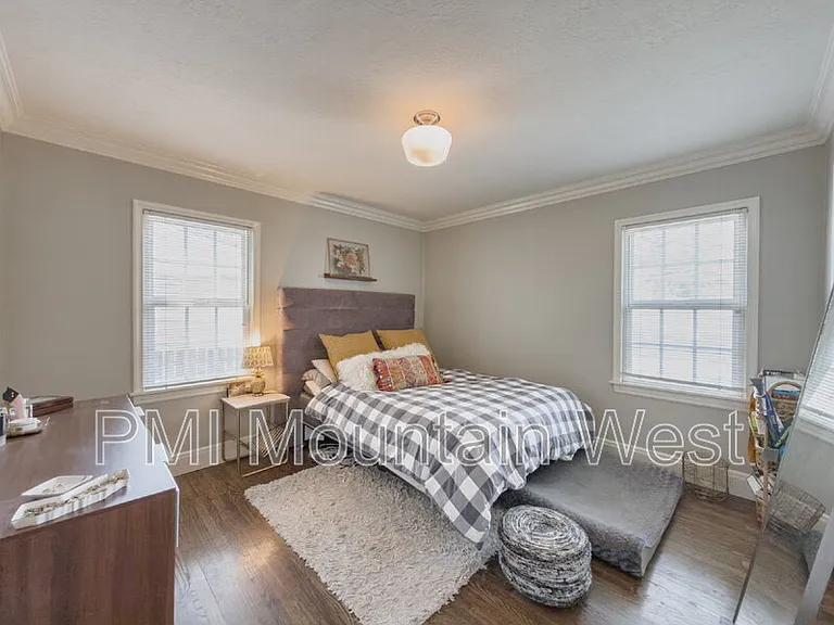2122 S 1800 E — Photo 36
