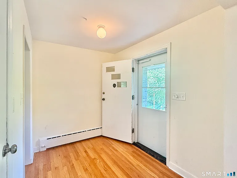 2326 Old Town Rd — Photo 6