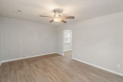 3rd image of 2823 Colt Dr APT 2