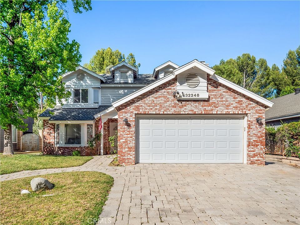 1st image of 32248 Green Hill Dr