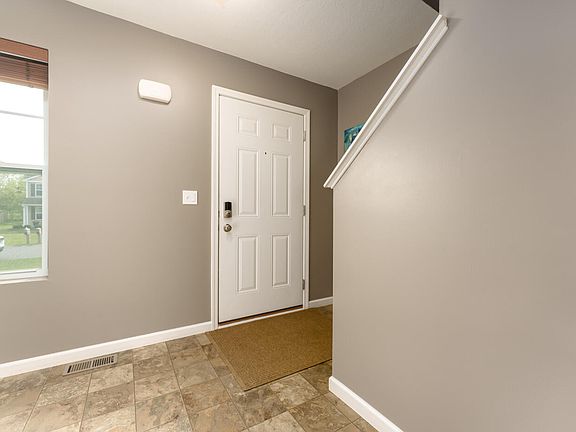 2nd image of 3156 Edling Dr