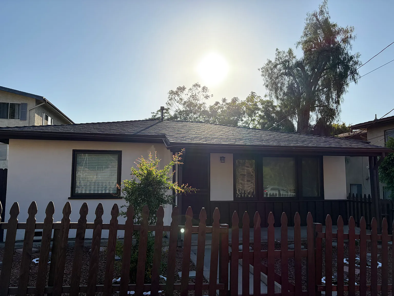 2 bed, 832 sqft, $3,850 — Photo 2