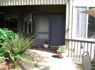 3835 Fremont Ave N APT 1, Seattle, WA 98103