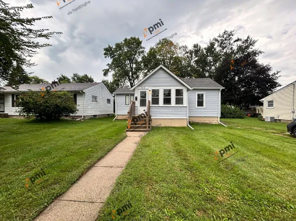 810 Plain St, La Porte, IN 46350