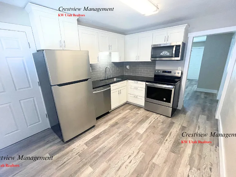 Claybourne Duplex — Photo 6