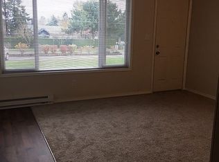 23829 30th Ave S, Kent, WA 98032