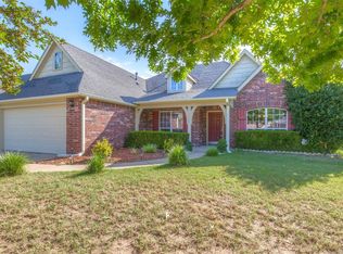 11723 S Vine Pl, Jenks, OK 74037
