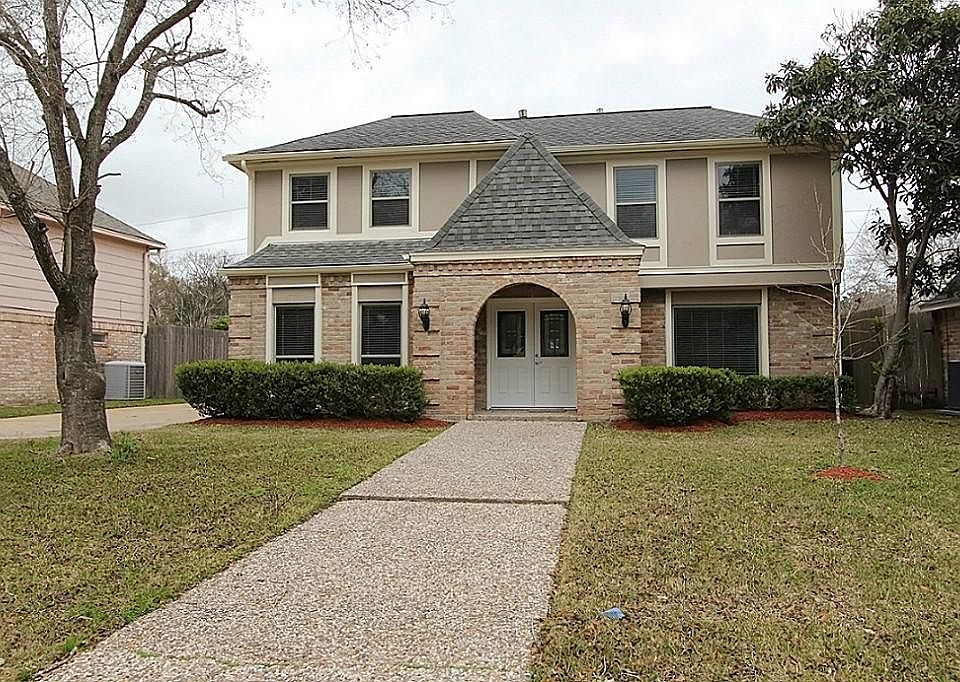 1st image of 1327 Dominion Dr