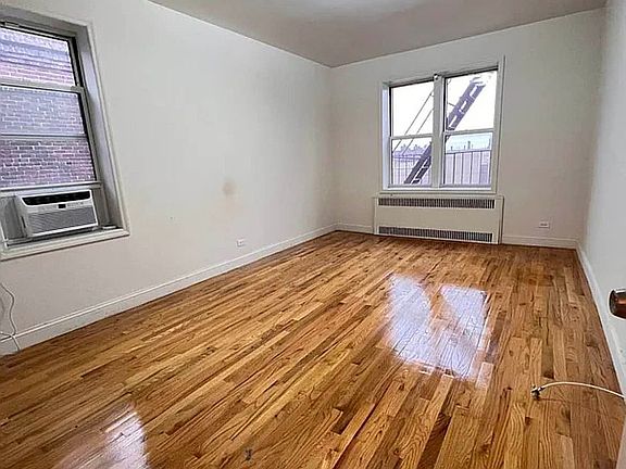 2nd image of 7530 113th St APT 3