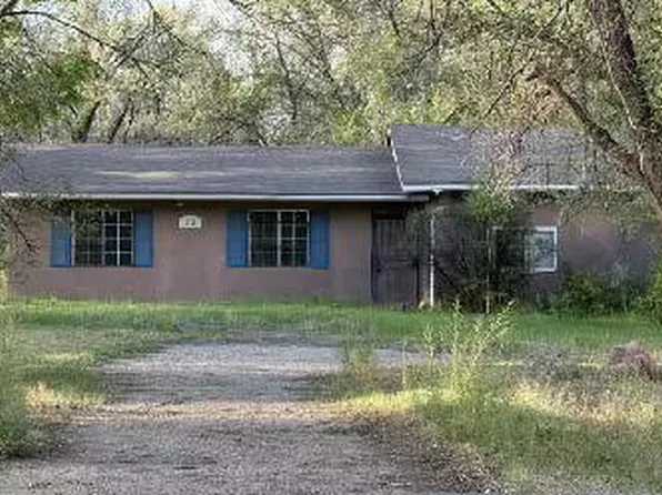 20 Hamilton Rd, Los Lunas, NM 87031
