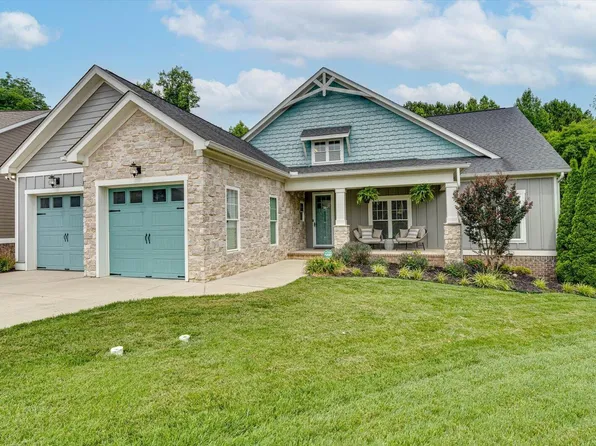 1683 Gable Green Dr, Apison, TN 37302