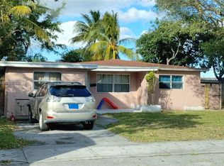 2211 Wiley St, Hollywood, FL 33020