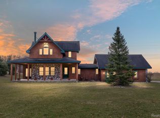 10373 Phal Rd, Grass Lake, MI 49240