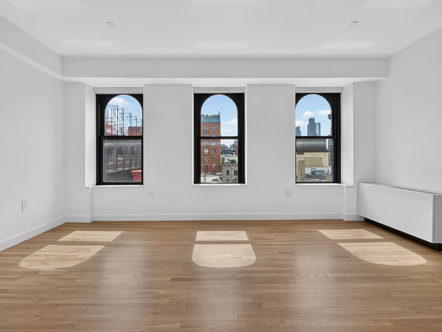 341 West 11th Street — Photo 2