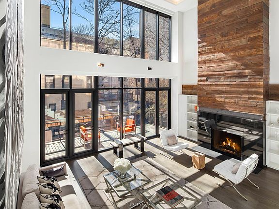 2nd image of 1004 Mayfield Ave