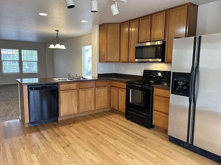 2145 Clipper Way — Photo 5