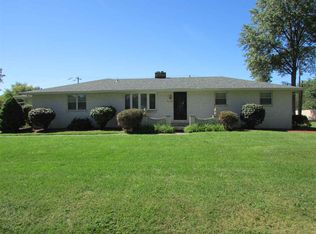 5005 Harmony Ln, Fort Wayne, IN
