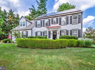 948 Baylowell Dr, West Chester, PA 19380