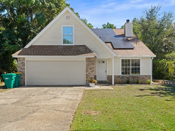 377 Brookwood Blvd, Mary Esther, FL 32569