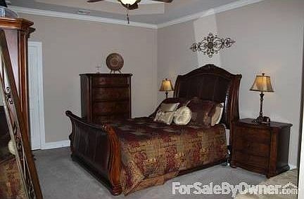 5th image of 201 Beaufort Cir