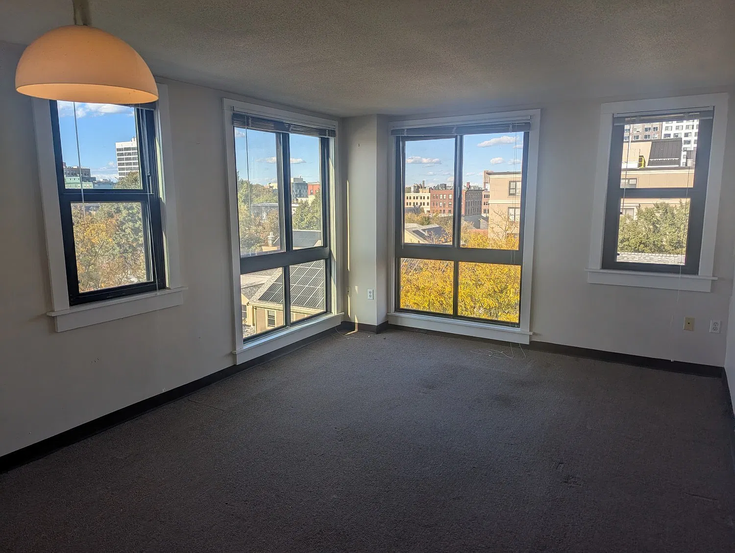 2 bed, $3,500 — Photo 1