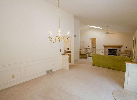 5th image of 51351 Pembridge Ct