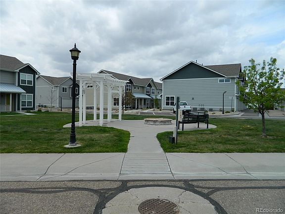 3rd image of 3332 Apple Blossom Way Unit 1