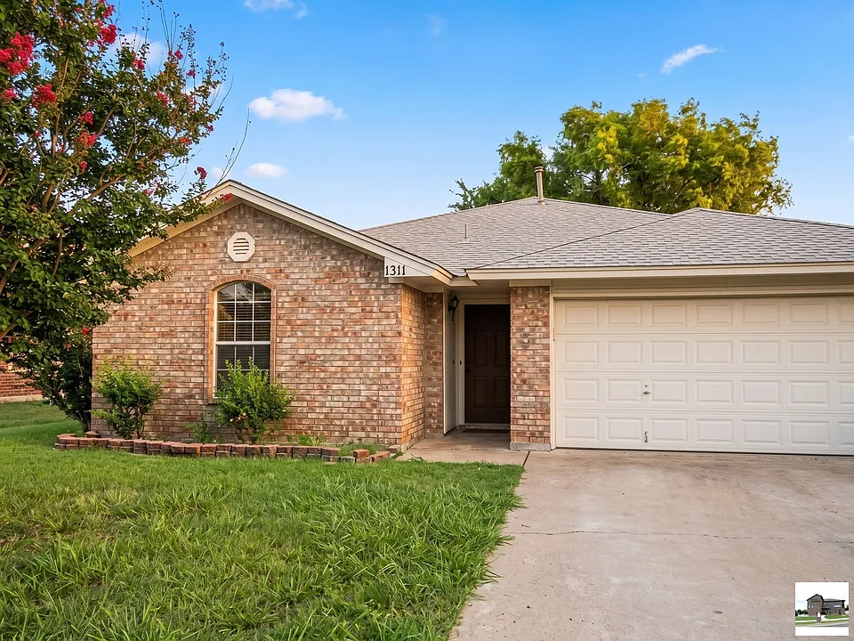 1311 Elke Cir