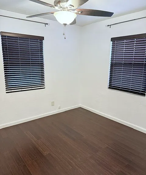 two windows in each bedroom