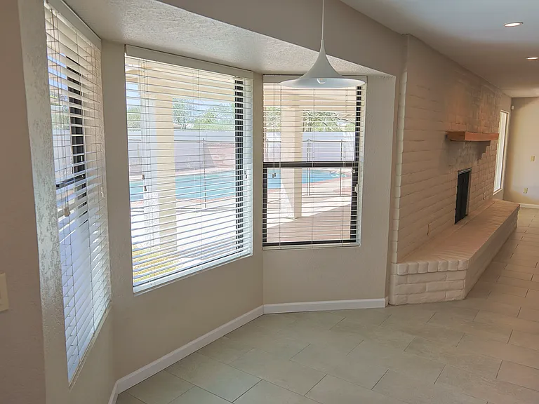 6722 S Martin Ln — Photo 13