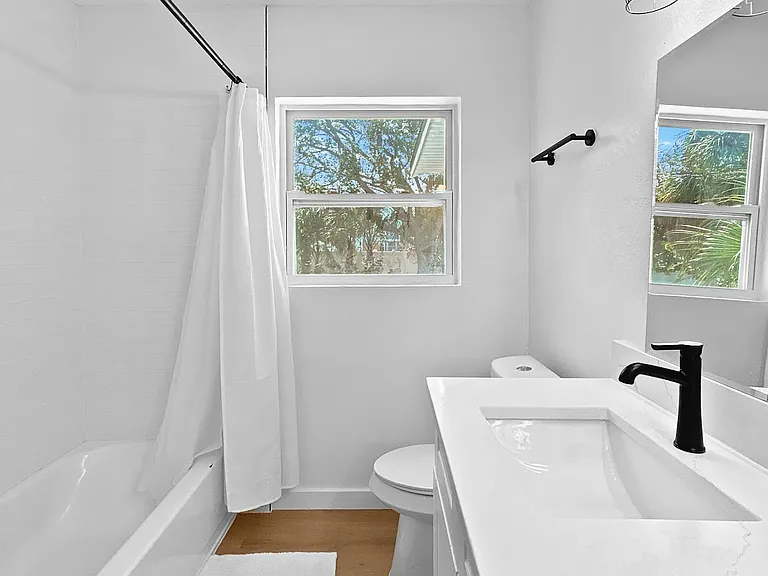 3735 Overlook Dr NE — Photo 15