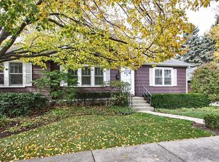 148 Pleasant Ave, Highwood, IL