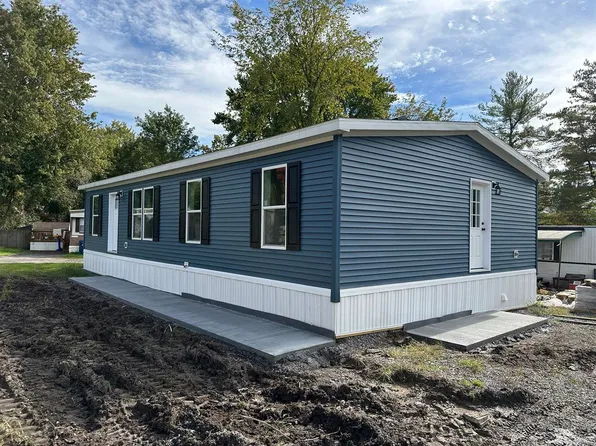411 Donegal Dr, Utica, NY 13502