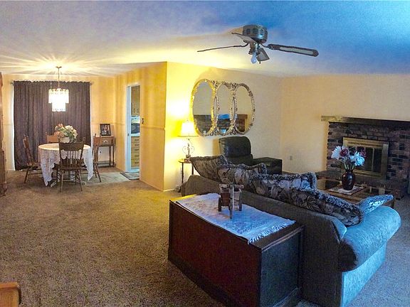 2nd image of 6220 84th St SW
