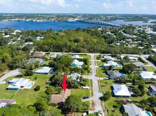 1321 SW Nikoma Street, Palm City, FL 34990
