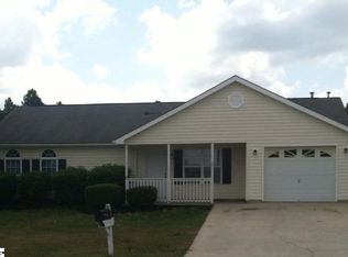 201 Ariel Ct, Fountain Inn, SC 29644