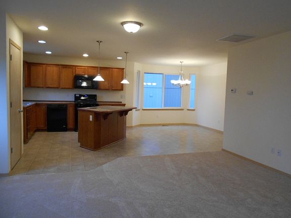 5th image of 1321 E 41st St