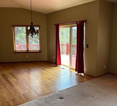 5th image of 340 Douglas Fir Dr
