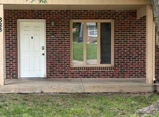 828 Dondee Dr APT B, Manhattan, KS 66502