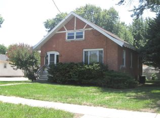 816 W 2nd St, Boone, IA 50036