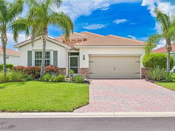3344 Apple Blossom Dr, Alva, FL 33920