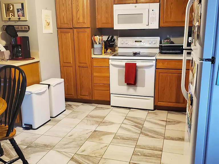 16 Aspinwall Rd — Photo 4