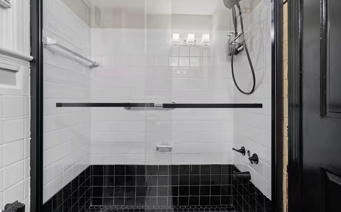 1 bed, 850 sqft, $1,650 — Photo 3