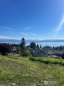42 Lightening Way, Camano Island, WA, 98282