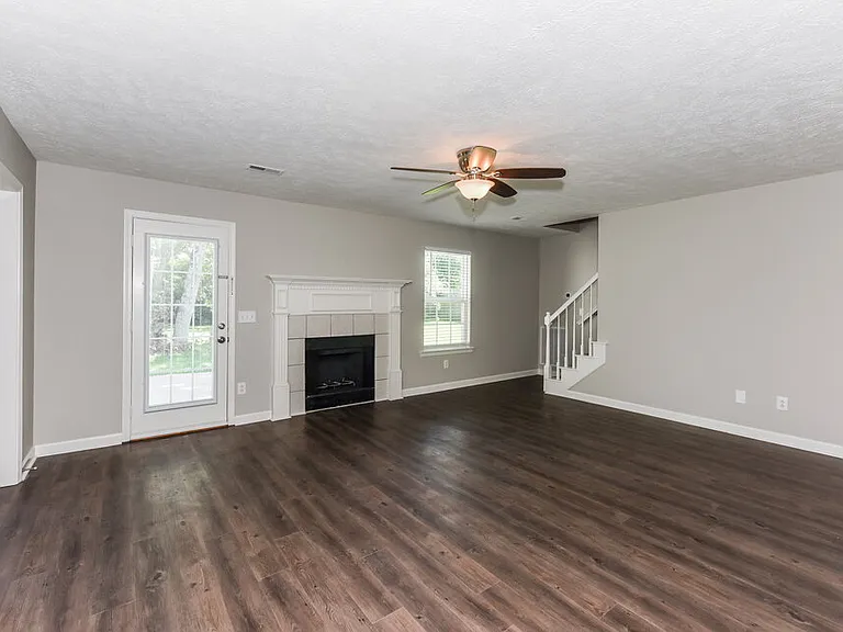 2642 Weatherford St — Photo 4