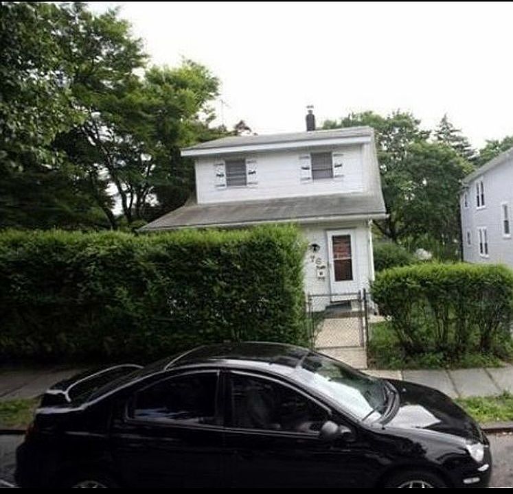 1st image of 76 Douglas Ave
