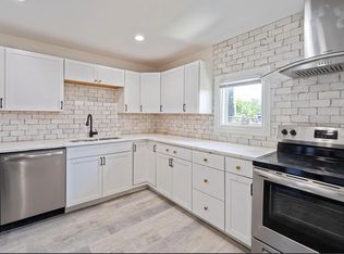 28 S Wheatland Ave, Columbus, OH 43204