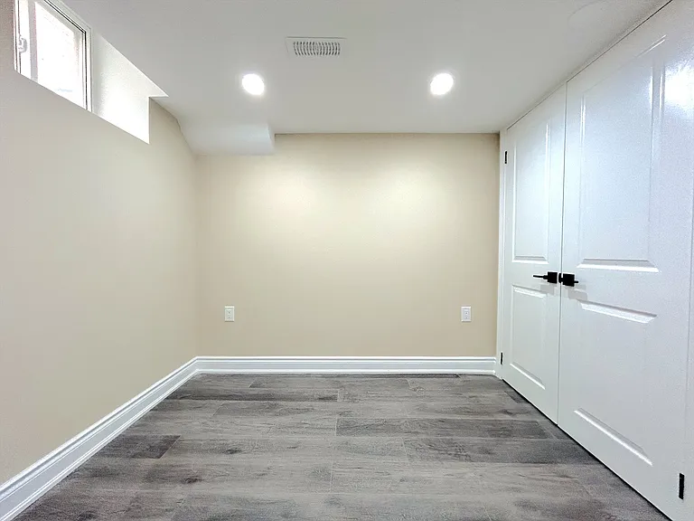 116 Blackburn Dr #2 — Photo 20