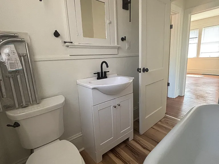 2632 Clifton St NW — Photo 8